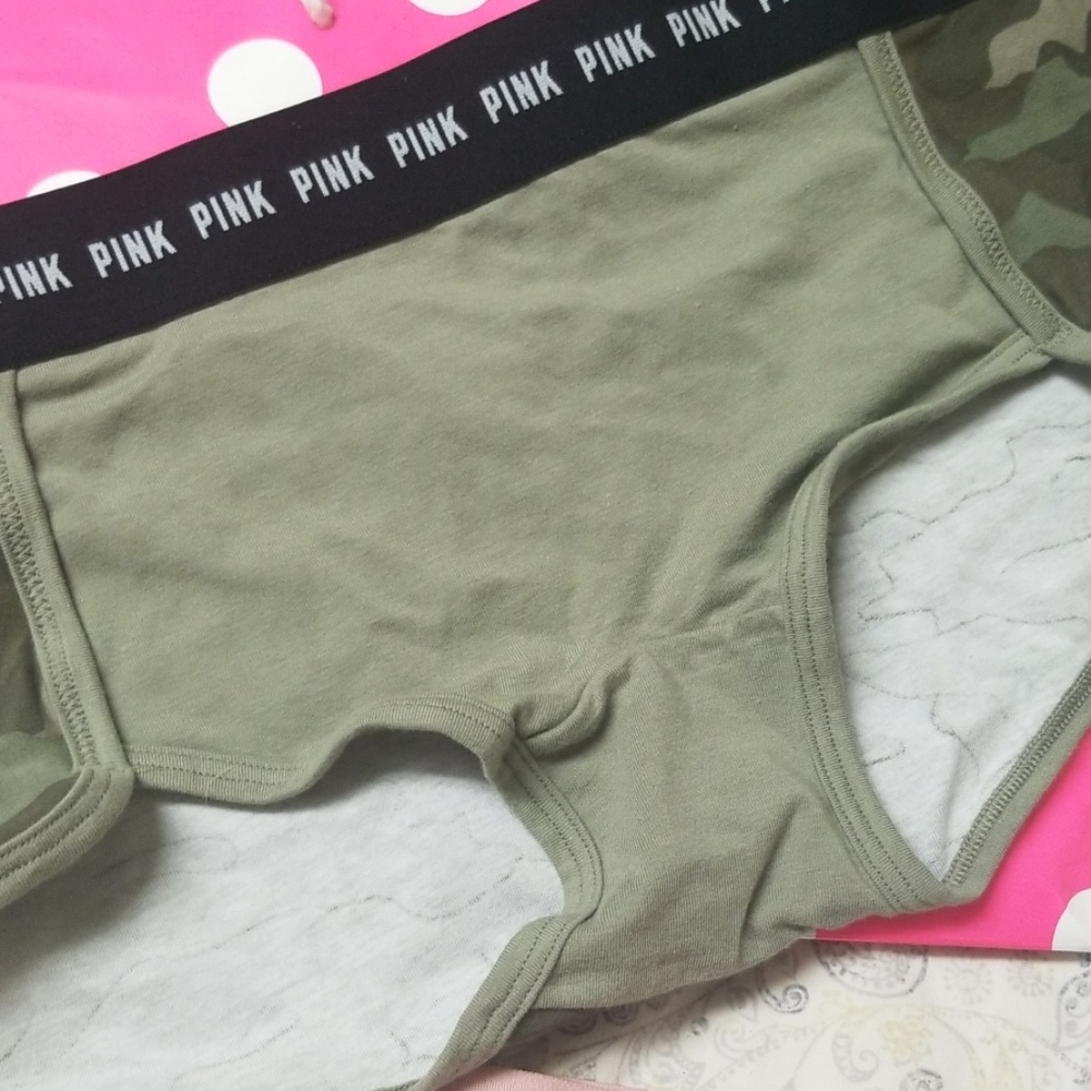 Bundle of 4 VS pink panties - Picture 5 of 6